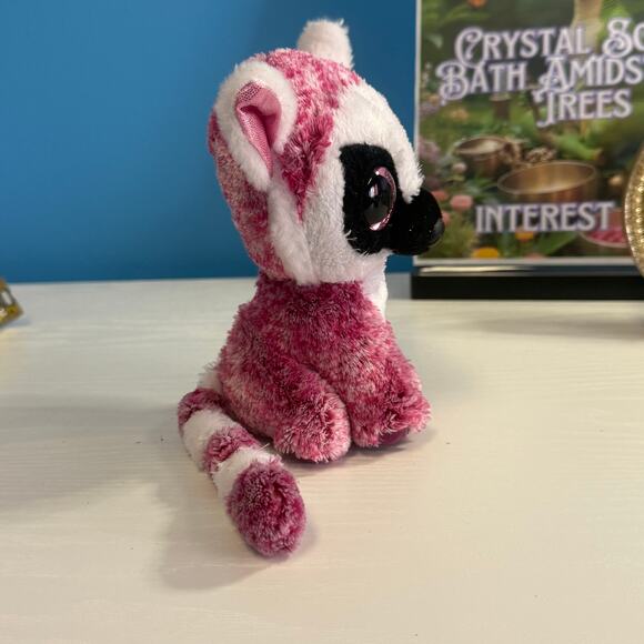 TY Beanie Boo LeeAnn Pink Lemur Plush Toy | EUC Rare Retired Soft Stuffed Animal - Picture 4 of 5
